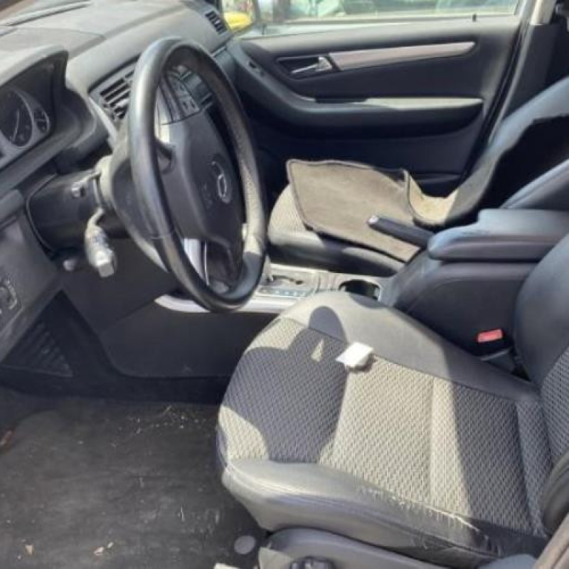 Poignee interieur arriere gauche MERCEDES CLASSE B 245 Photo n°12