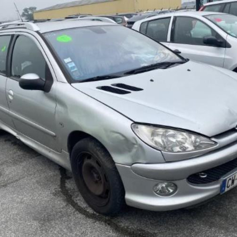 Moteur essuie glace arriere PEUGEOT 206 Photo n°10