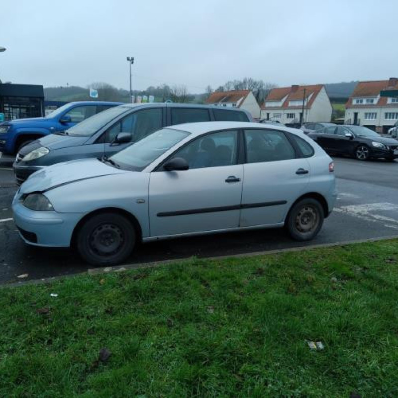 Feu arriere principal droit (feux) SEAT IBIZA 3 Photo n°6