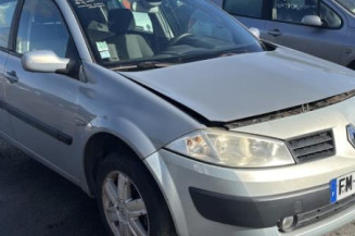 Feu arriere stop central RENAULT MEGANE 2