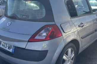 Feu arriere stop central RENAULT MEGANE 2