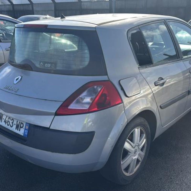 Feu arriere stop central RENAULT MEGANE 2 Photo n°6