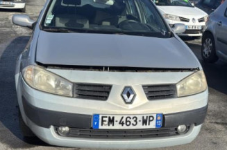 Feu arriere stop central RENAULT MEGANE 2