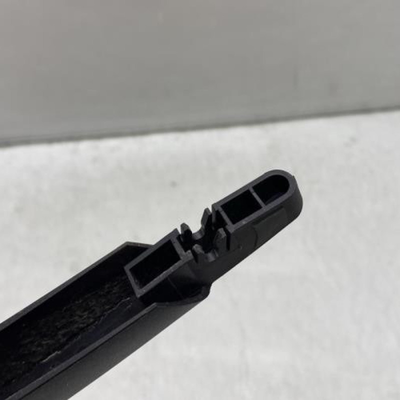 Bras essuie glace arriere OPEL CORSA F Photo n°4