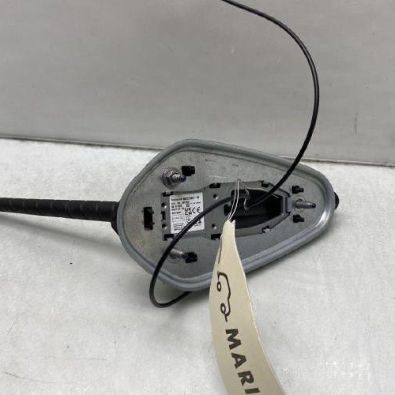 Antenne OPEL CORSA F Photo n°4
