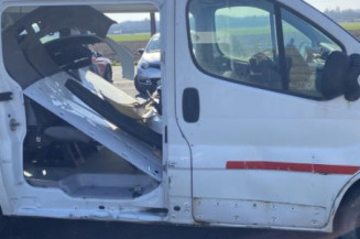 Levier de vitesses RENAULT TRAFIC 2