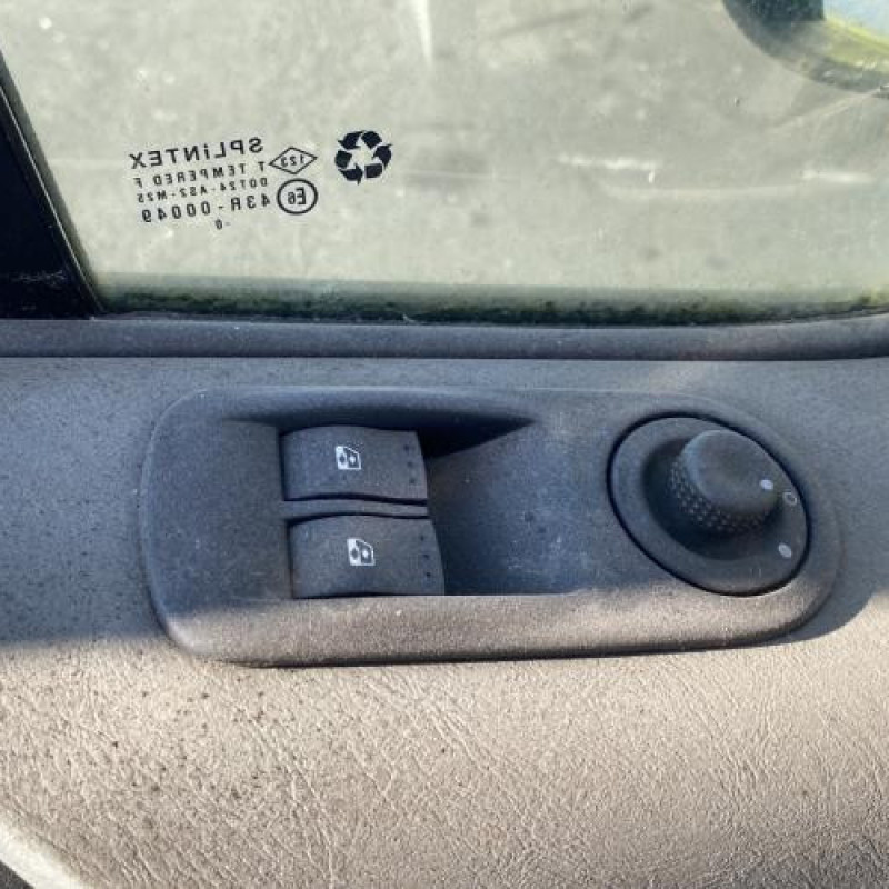 Levier de vitesses RENAULT TRAFIC 2 Photo n°13