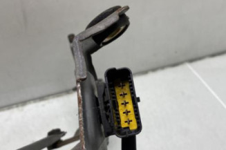 Moteur essuie glace avant RENAULT TRAFIC 2