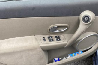 Boitier air bag RENAULT CLIO 3