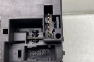 Commodo d'essuie glaces RENAULT CLIO 3