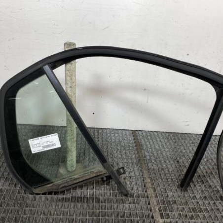 Custode arriere droit (porte) VOLKSWAGEN GOLF 5 Photo n°1
