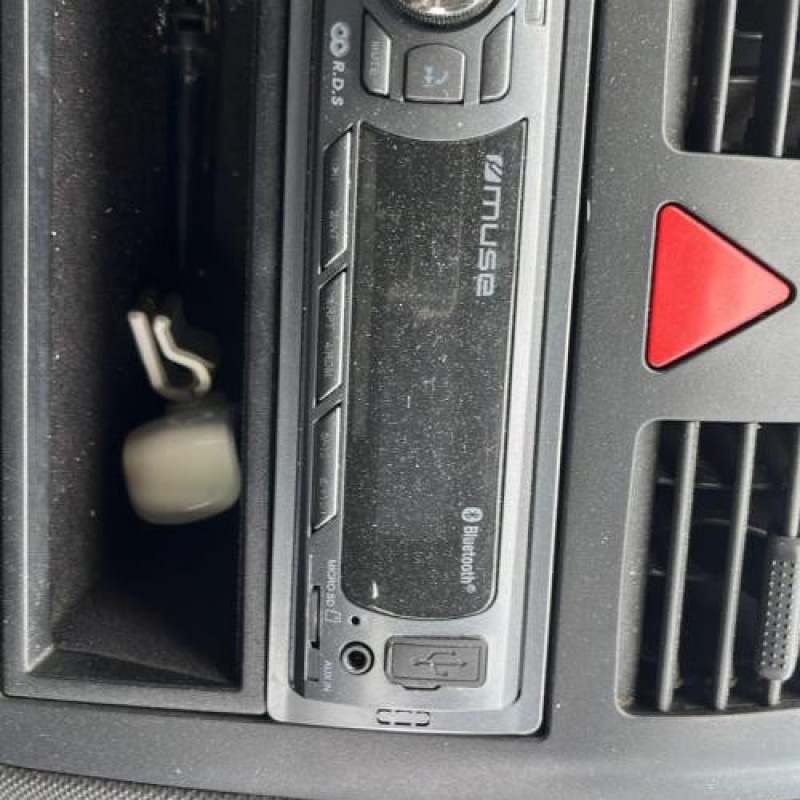 Leve vitre electrique avant gauche VOLKSWAGEN POLO 3 Photo n°7