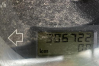 Serrure avant gauche VOLKSWAGEN POLO 3