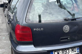 Serrure avant gauche VOLKSWAGEN POLO 3