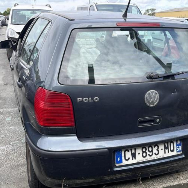 Serrure avant gauche VOLKSWAGEN POLO 3 Photo n°13