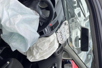 Serrure avant gauche VOLKSWAGEN POLO 3
