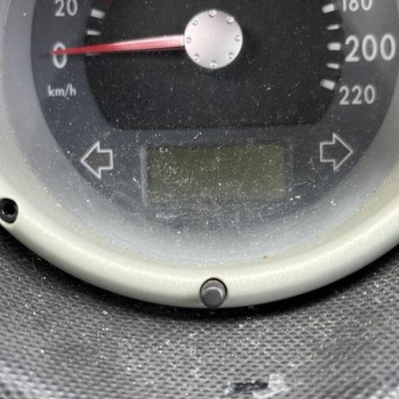 Serrure avant gauche VOLKSWAGEN POLO 3 Photo n°18