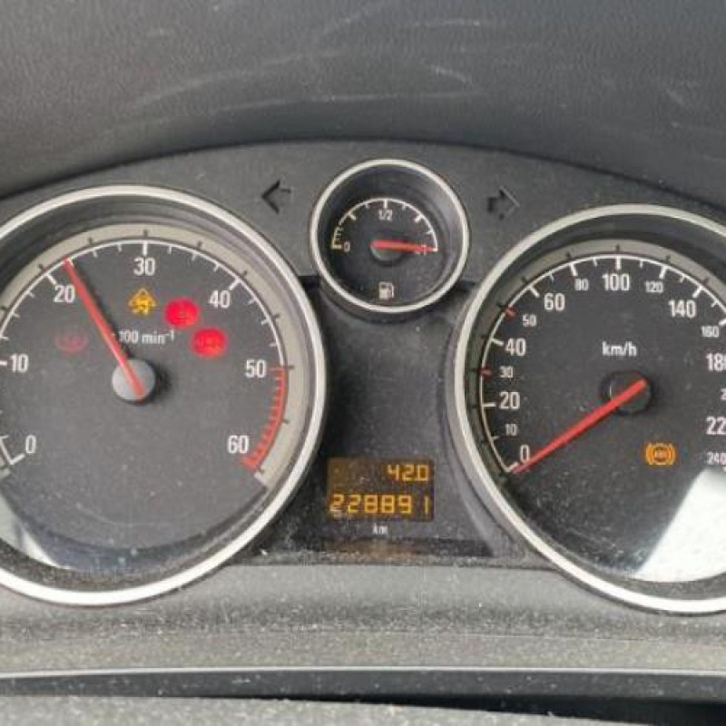 Renfort pare choc avant (traverse) OPEL ZAFIRA B Photo n°17