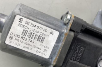 Leve vitre electrique avant droit PEUGEOT 308 1