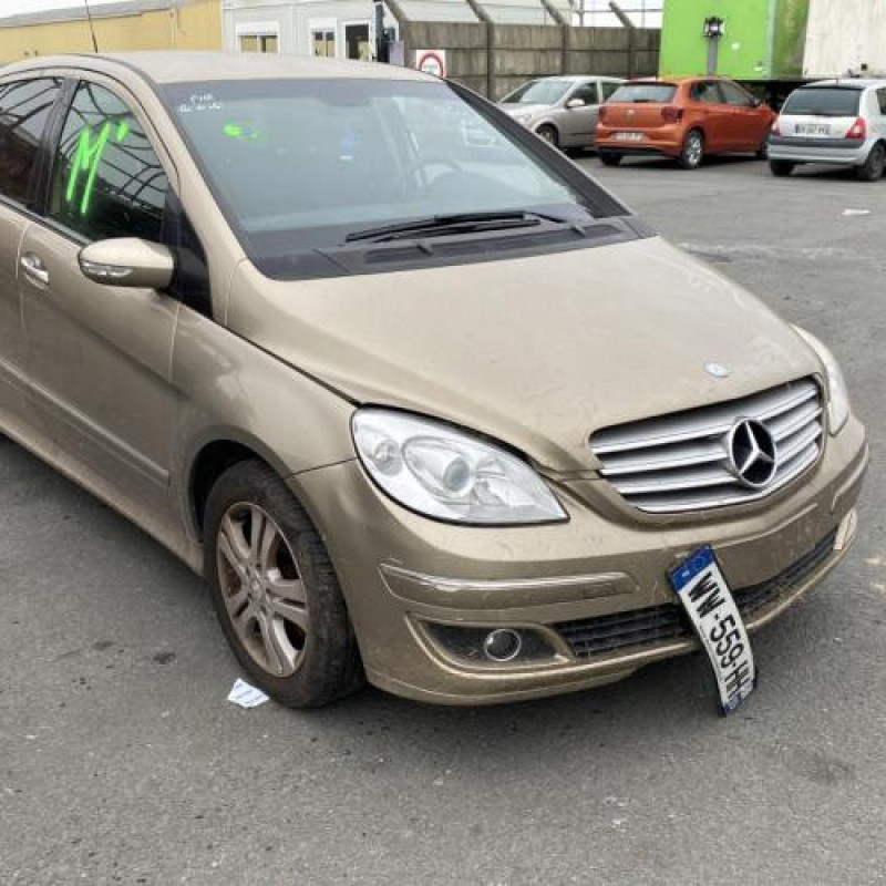 Feu arriere secondaire gauche (feux) MERCEDES CLASSE B 245 Photo n°5