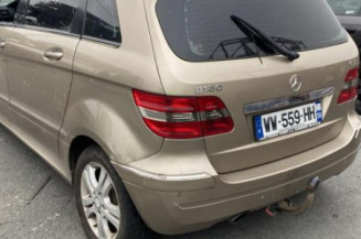 Feu arriere secondaire gauche (feux) MERCEDES CLASSE B 245