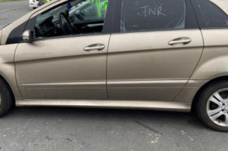 Feu arriere secondaire gauche (feux) MERCEDES CLASSE B 245