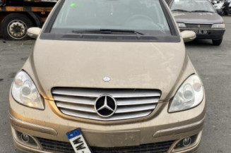 Feu arriere secondaire gauche (feux) MERCEDES CLASSE B 245