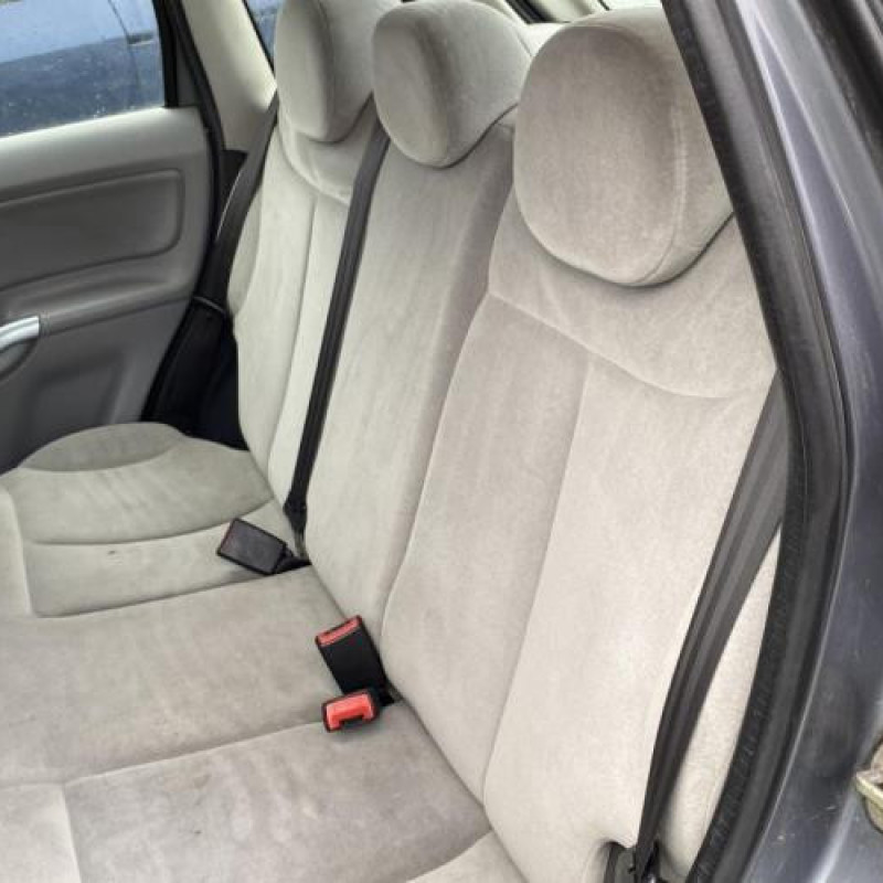 Renfort pare choc arriere (traverse) CITROEN C3 1 Photo n°10
