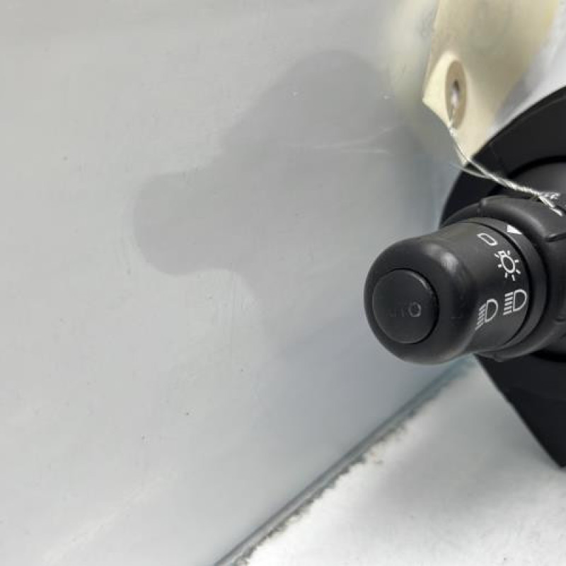 Commodo phare RENAULT SCENIC 2 Photo n°4