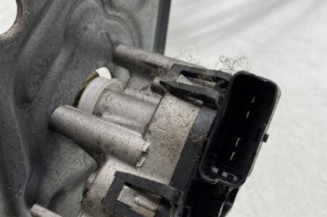 Moteur essuie glace avant RENAULT MEGANE 1