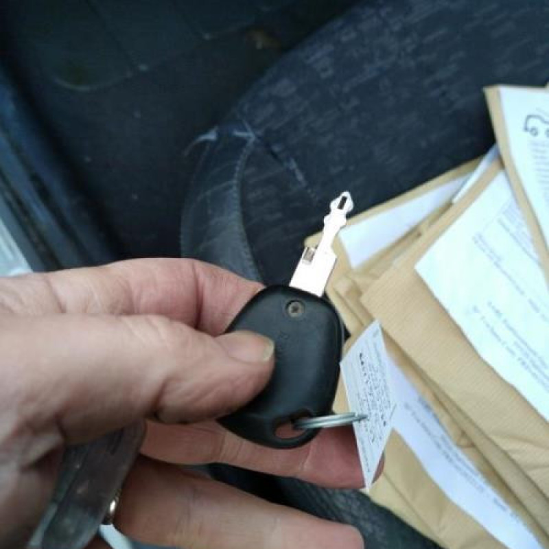 Moteur essuie glace avant RENAULT MEGANE 1 Photo n°8