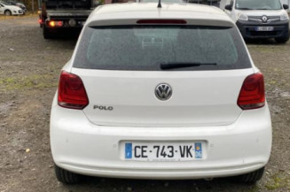 Bouton de coffre VOLKSWAGEN POLO 5