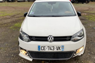 Bouton de coffre VOLKSWAGEN POLO 5