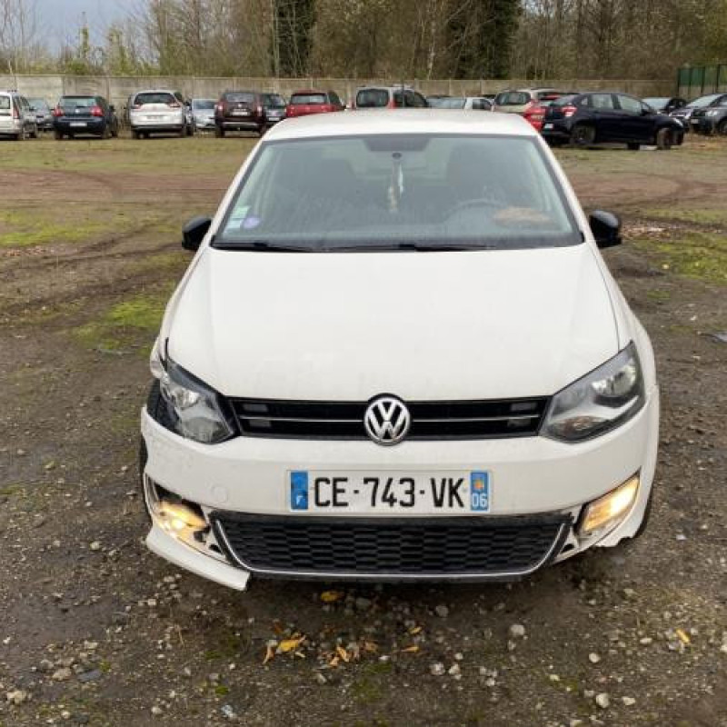 Bouton de coffre VOLKSWAGEN POLO 5 Photo n°9
