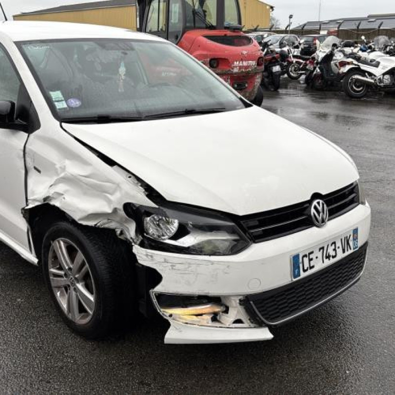 Bouton de coffre VOLKSWAGEN POLO 5 Photo n°16