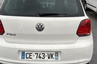 Bouton de coffre VOLKSWAGEN POLO 5