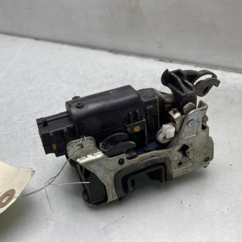 Serrure arriere droit DACIA LODGY Photo n°4