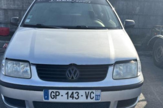 Retroviseur gauche VOLKSWAGEN POLO 3