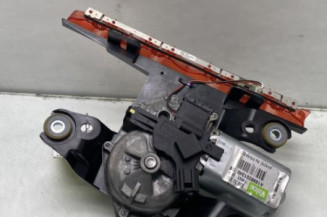 Moteur essuie glace arriere MERCEDES CLASSE A 169