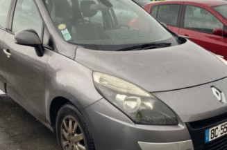 Feu arriere secondaire gauche (feux) RENAULT SCENIC 3