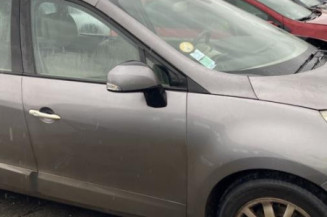 Feu arriere secondaire gauche (feux) RENAULT SCENIC 3