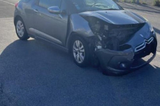 Poignee porte avant gauche CITROEN DS3