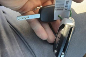 Poignee porte avant gauche CITROEN DS3
