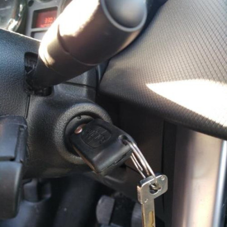 Pivot de moyeu avant gauche PEUGEOT 207