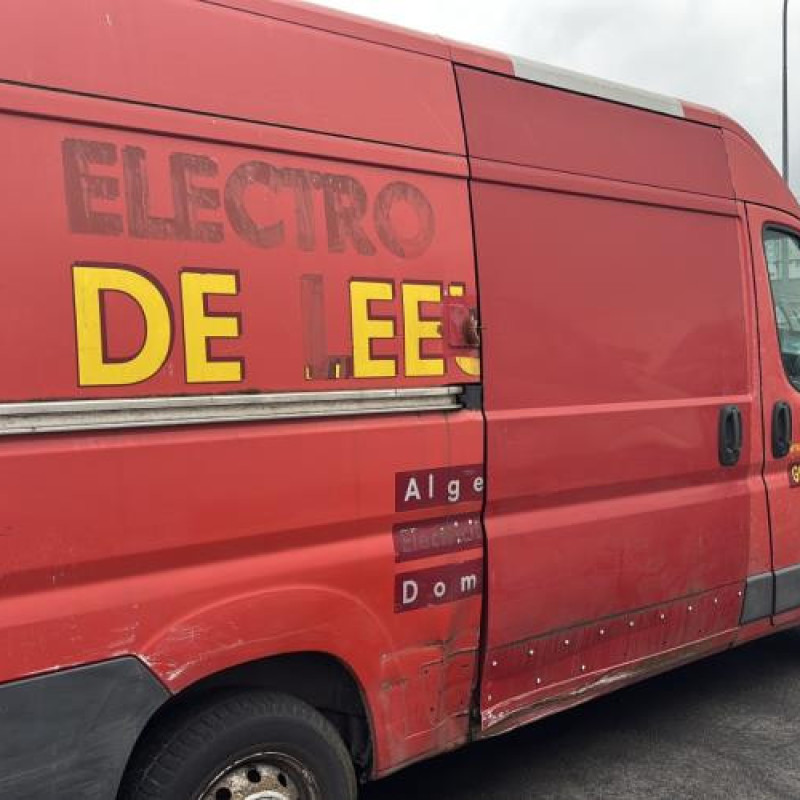 Feu arriere stop central FIAT DUCATO 3 Photo n°11