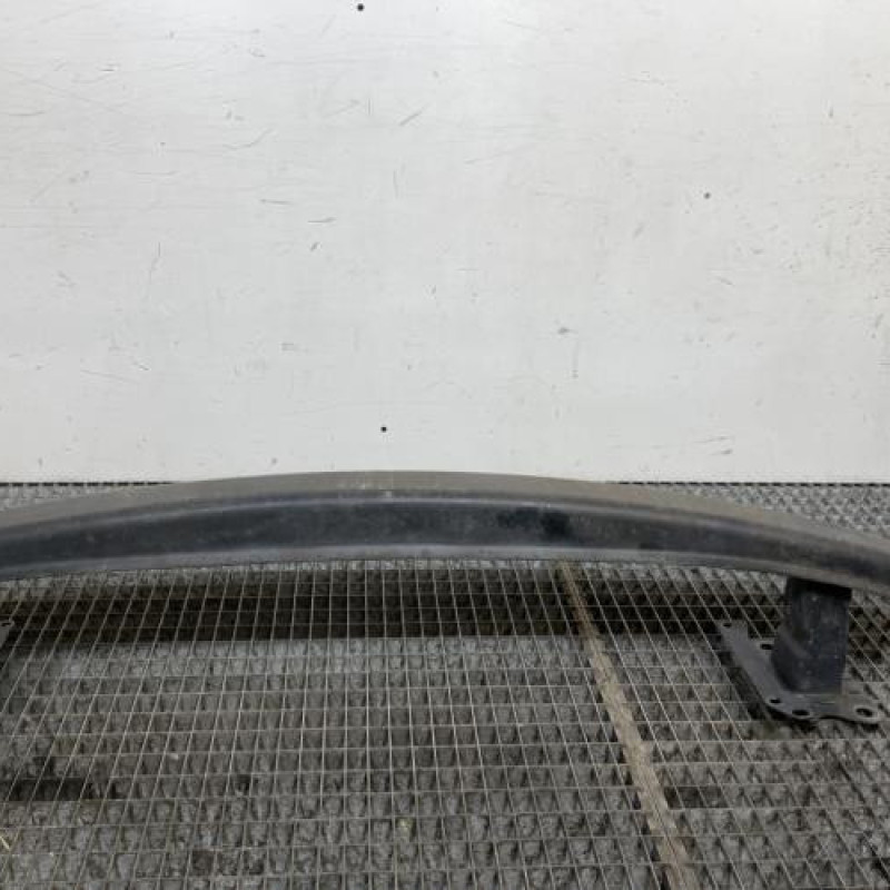 Renfort pare choc avant (traverse) VOLKSWAGEN POLO 4 Photo n°1