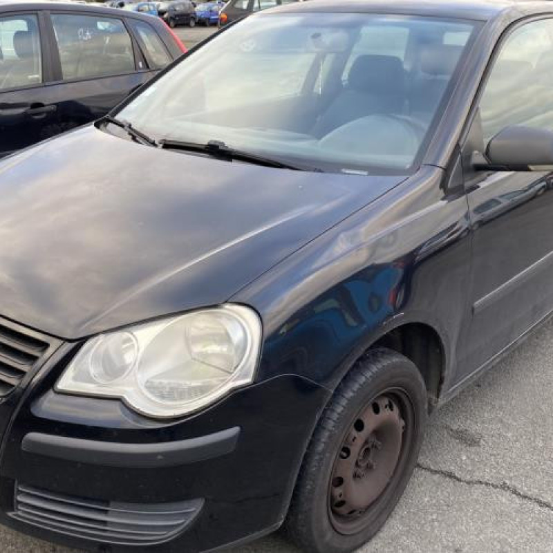 Renfort pare choc avant (traverse) VOLKSWAGEN POLO 4 Photo n°9