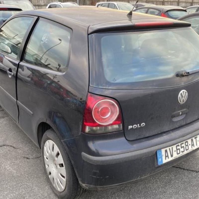 Renfort pare choc avant (traverse) VOLKSWAGEN POLO 4 Photo n°12