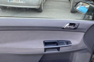 Renfort pare choc avant (traverse) VOLKSWAGEN POLO 4