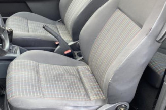 Renfort pare choc avant (traverse) VOLKSWAGEN POLO 4